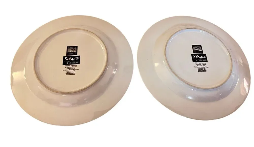 Vintage Warren Kimble Sakura Henny Penny Salad Plates Set of 2 Chicken Hen Folky